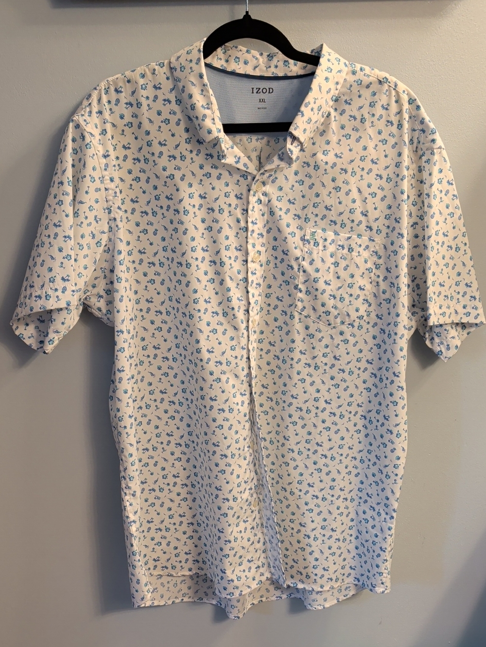 Izod Men’s White Short-Sleeve Button-Down Shirt with Blue Floral Print